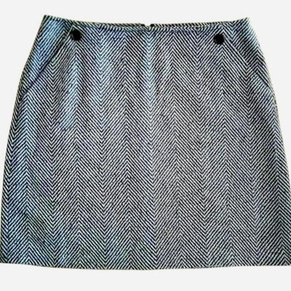 Banana Republic Navy & White Herringbone Classic Preppy Mini Midi Skirt Elegant